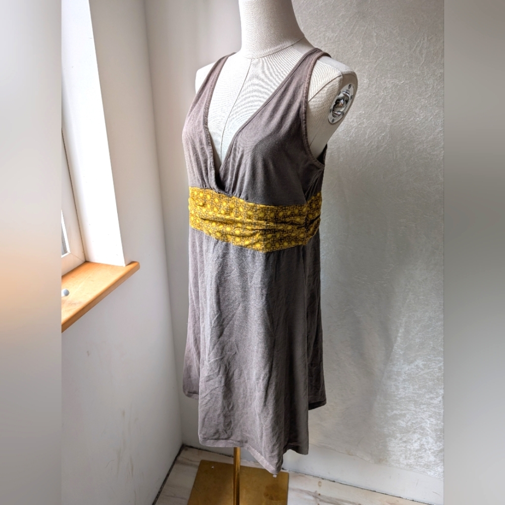 Patagonia Organic Cotton XL V-neck Midi Dress Brown And Yellow